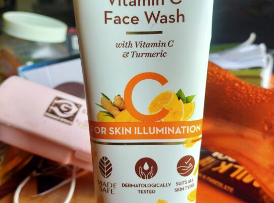 Mamaearth Vitamin C facewash