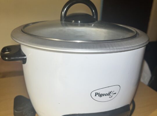 Pigeon electric rice cooker