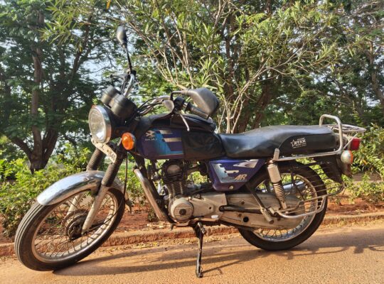 Bajaj BOXER